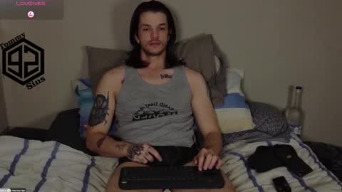 Tommy Sins online show from 11-05-25, 05:02