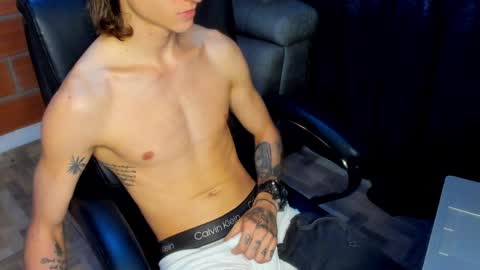 Tommy Slater online show from 12-13-24, 04:27