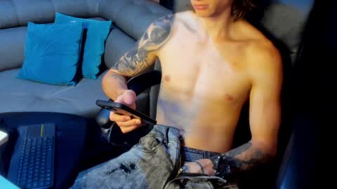 Tommy Slater online show from 01-28-25, 12:05