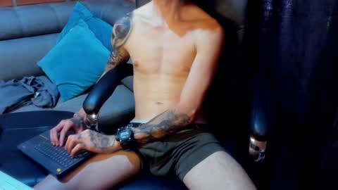 Tommy Slater online show from 01-29-25, 05:56