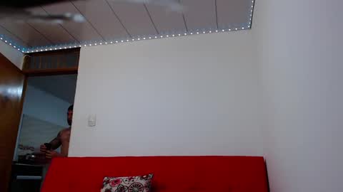 Steven online show from 02-25-25, 09:42