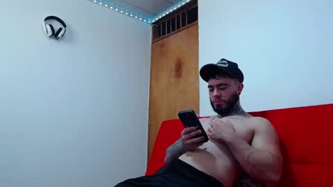 Steven online show from 02-26-25, 07:16