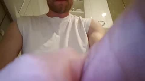 Snapshot of tommyboy9769 chatting on 09-16-25, 05:25 Tommy online show from 09-16-25, 05:25