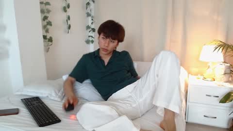 Tommy Foxboy online show from 02-06-25, 04:14