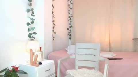 Tommy Foxboy online show from 02-19-25, 04:55