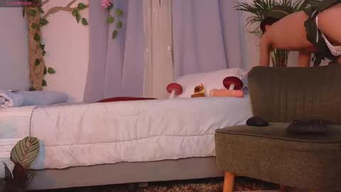 Tommy Foxboy online show from 10-07-25, 01:03