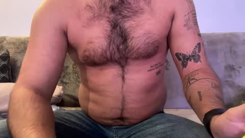 tommyjay32 online show from 11-18-25, 02:43