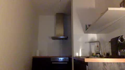 Thomas Fit online show from 01-21-25, 08:32