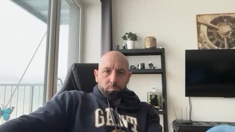 Thomas Fit online show from 01-15-26, 08:52