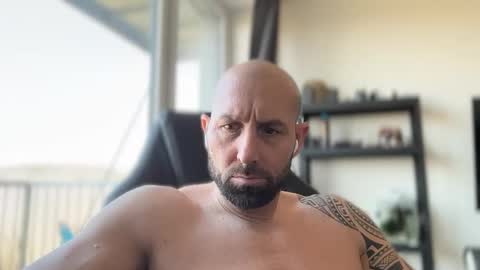 Thomas Fit online show from 03-18-26, 10:18