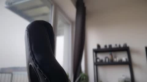 Thomas Fit online show from 03-24-26, 12:21