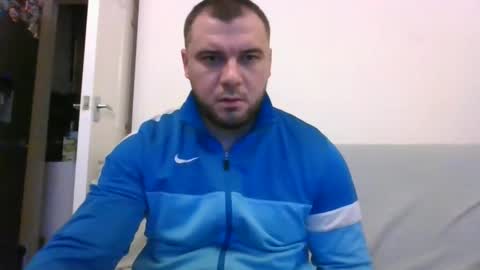 tommyy19901 online show from 12-10-24, 09:54