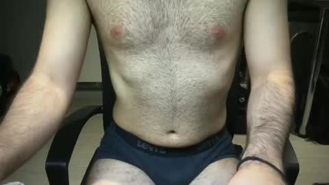 Snapshot of tompe00 chatting on 12-25-24, 11:10 Tom online show from 12-25-24, 11:10