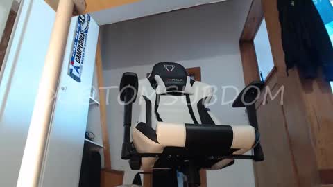 Tomsubdom online show from 09-20-25, 03:46