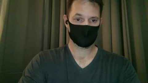 Snapshot of tomuchgirth chatting on 05-21-26, 01:01 TooMuchGirth online show from 05-21-26, 01:01