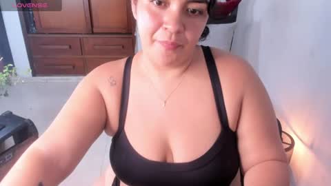 lady blue online show from 06-11-26, 12:43