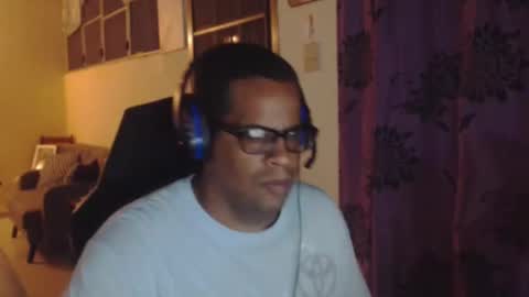 Antonio online show from 03-10-25, 01:56