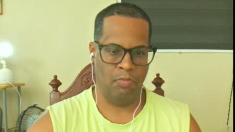 Antonio online show from 04-18-26, 03:05