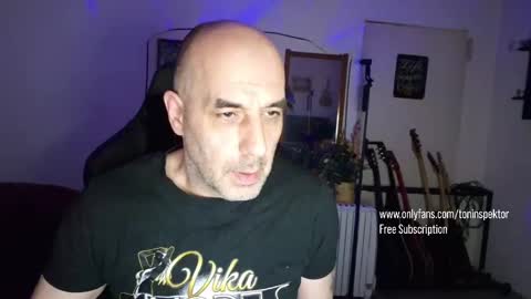 Snapshot of toninspektor chatting on 02-20-25, 10:37 toninspektor online show from 02-20-25, 10:37