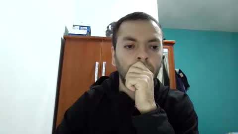 Snapshot of tony_edu98 chatting on 05-17-26, 01:03 tony_edu98 online show from 05-17-26, 01:03