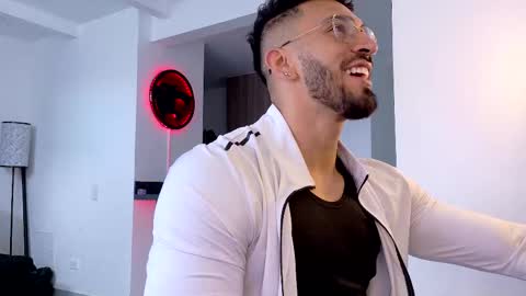 tony muscle1 online show from 10-29-25, 07:59