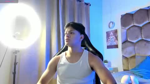 tony_petrov online show from 07-04-26, 04:18