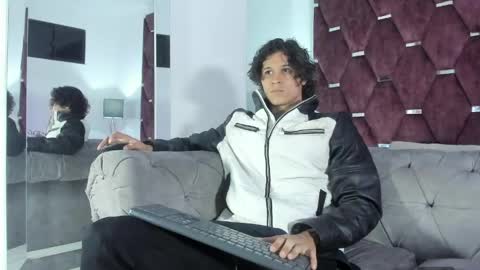 Tony Benedetti online show from 04-26-26, 09:34