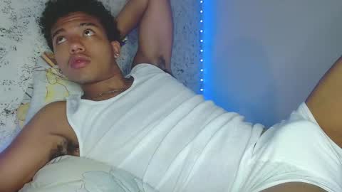 Snapshot of tonydesire_ chatting on 04-16-26, 10:12 tonydesire_ online show from 04-16-26, 10:12