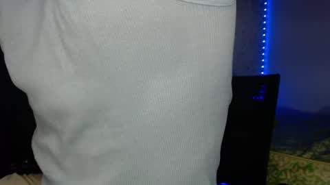 Snapshot of tonydesire_ chatting on 04-19-26, 09:06 tonydesire_ online show from 04-19-26, 09:06