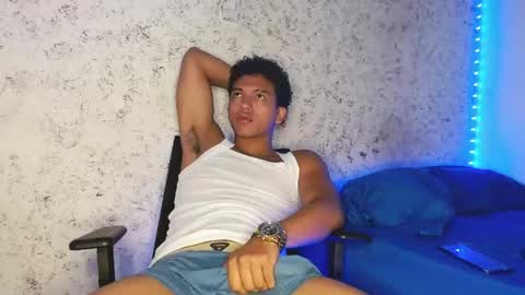 Snapshot of tonydesire_ chatting on 05-17-26, 11:45 tonydesire_ online show from 05-17-26, 11:45