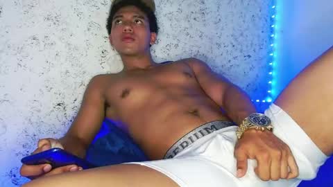 Snapshot of tonydesire_ chatting on 05-20-26, 07:53 tonydesire_ online show from 05-20-26, 07:53