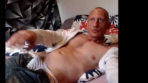 Osiris187 online show from 11-29-25, 08:17