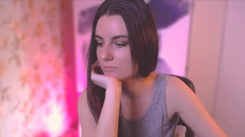 Snapshot of too_beautiful chatting on 02-26-25, 05:17 Elizabeth online show from 02-26-25, 05:17