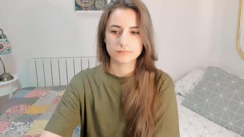 Snapshot of tooboringgirl chatting on 12-01-25, 06:24 Alisson online show from 12-01-25, 06:24