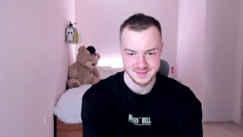 Snapshot of toohornyserj chatting on 01-11-25, 03:13 toohornyserj online show from 01-11-25, 03:13