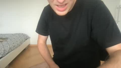 Max online show from 09-16-25, 06:14