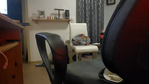 Snapshot of toohugeandstonedxoxo chatting on 11-29-25, 09:07 toohugeandstonedxoxo online show from 11-29-25, 09:07