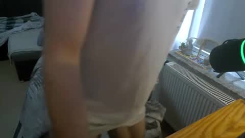 Snapshot of toohugeandstonedxoxo chatting on 03-08-26, 12:53 toohugeandstonedxoxo online show from 03-08-26, 12:53