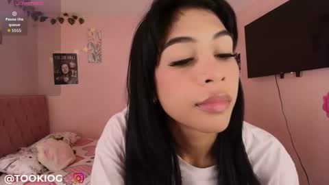 Snapshot of tookiock chatting on 06-12-26, 02:16 tookiock online show from 06-12-26, 02:16