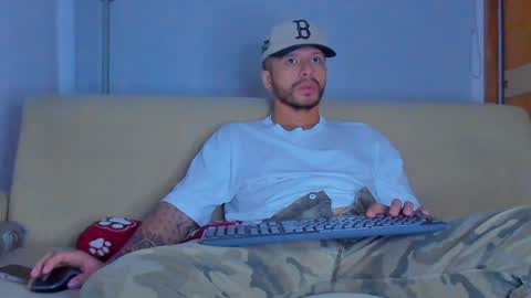 Tony Dee online show from 01-14-25, 01:47