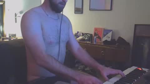 Snapshot of tootsybird chatting on 02-09-26, 11:09 tootsybird online show from 02-09-26, 11:09