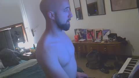 Snapshot of tootsybird chatting on 04-10-26, 12:49 tootsybird online show from 04-10-26, 12:49