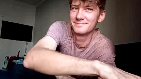 Snapshot of toptiptakestip chatting on 10-03-25, 12:18 toptiptakestip online show from 10-03-25, 12:18