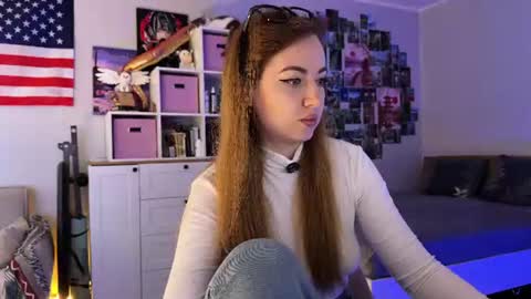 Lina  Next stream January 4  11am UTC 0 online show from 07-27-26, 12:56