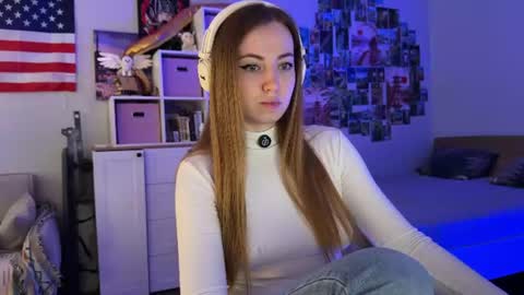 Lina  Next stream January 4  11am UTC 0 online show from 07-28-26, 02:35