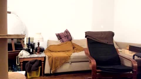 Snapshot of torcuato9 chatting on 01-12-26, 06:24 Torcuato online show from 01-12-26, 06:24