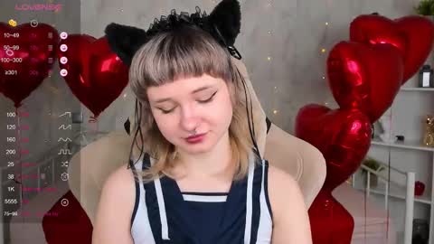 Tori online show from 02-11-26, 12:15