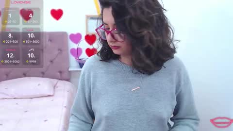 tori_just online show from 10-01-25, 05:08