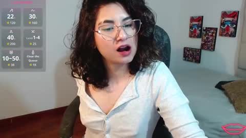 tori_just online show from 10-04-25, 04:16