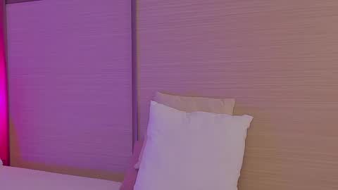 Snapshot of tori_the_witch chatting on 01-23-25, 10:01 Tori online show from 01-23-25, 10:01